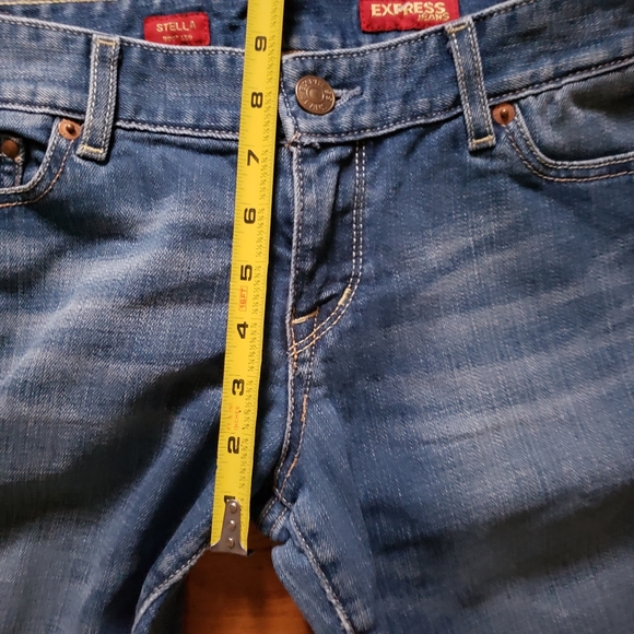 Express Stella bootleg medium wash size 8R Jeans - Picture 6 of 11